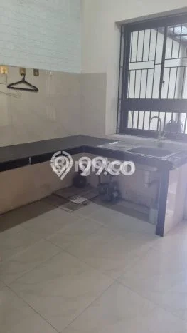 Jual Rumah Bagus Siap Huni LB 160m2 di Banyumanik, Semarang Jual Rumah Bagus Siap Huni LB 160m2 di Banyumanik, Semarang