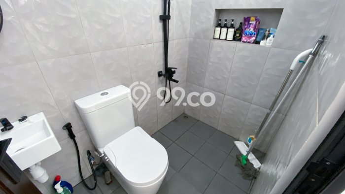 Dijual Rumah 2 Kamar Lokasi Ideal Bagus dan Strategis di Buah Batu Dijual Rumah 2 Kamar Lokasi Ideal Bagus dan Strategis di Buah Batu