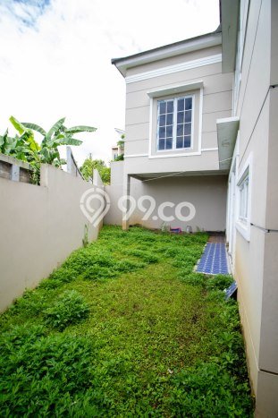 Rumah Luas Asri 4 KT Siap Pakai di Lembang Bandung Rumah Luas Asri 4 KT Siap Pakai di Lembang Bandung