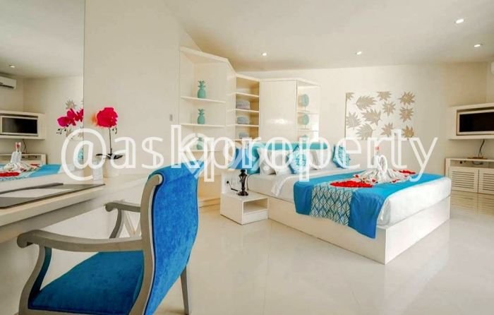 Hunian Elit LB 1200m2 Siap Huni Desain Elegan di Legian, Badung Hunian Elit LB 1200m2 Siap Huni Desain Elegan di Legian, Badung