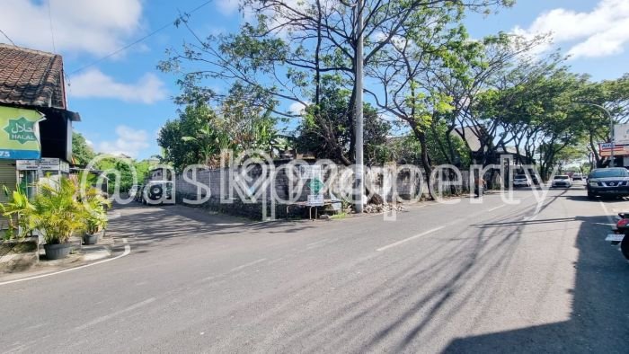 Tanah untuk Dijual Lokasi Kuta, Badung Luas 2495m2 SHM Tanah untuk Dijual Lokasi Kuta, Badung Luas 2495m2 SHM