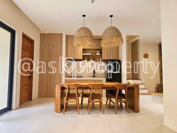 Dijual! Vila Kawasan , Luas 150m2m², Lokasi Strategis Dijual! Vila Kawasan , Luas 150m2m², Lokasi Strategis