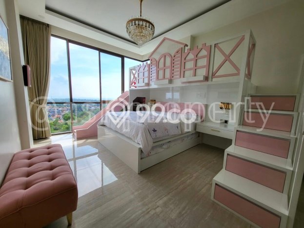 Vila Kawasan , Area 800m2m², Dekat ke Pusat Kota Vila Kawasan , Area 800m2m², Dekat ke Pusat Kota