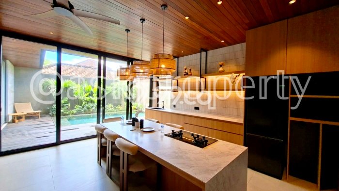 Siap Huni Rumah Mewah 3 Kamar di Kuta Dekat ke Mana Saja Siap Huni Rumah Mewah 3 Kamar di Kuta Dekat ke Mana Saja