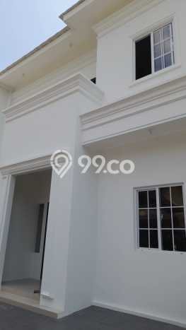Rumah Luas Asri 4 KT Siap Huni di Serpong Villa Melati Mas Tangerang Selatan Rumah Luas Asri 4 KT Siap Huni di Serpong Villa Melati Mas Tangerang Selatan