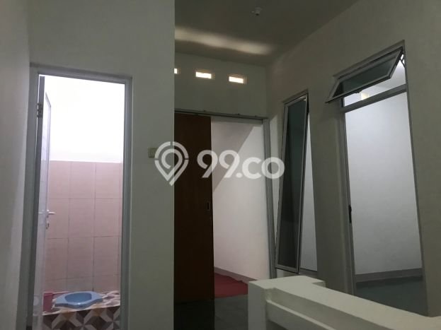 Disewakan! Rumah 4 Kamar Tidur &
2 Kamar Mandi di BSD Nusaloka, Tangerang Disewakan! Rumah 4 Kamar Tidur &
2 Kamar Mandi di BSD Nusaloka, Tangerang