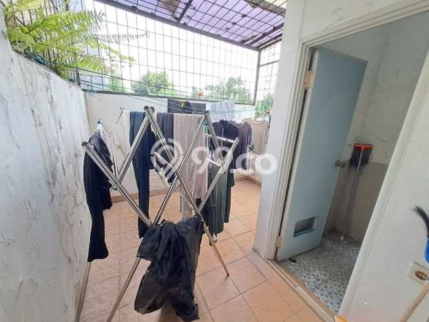 Hunian Nyaman Asri 3 KT Siap Huni di Jelupang Tangerang Hunian Nyaman Asri 3 KT Siap Huni di Jelupang Tangerang
