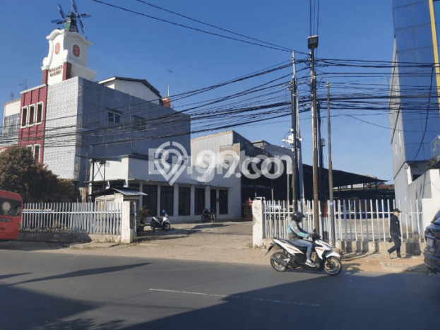 Lahan Dijual Lokasi Strategis di Jakarta Timur dengan Luas 2200m2 Lahan Dijual Lokasi Strategis di Jakarta Timur dengan Luas 2200m2