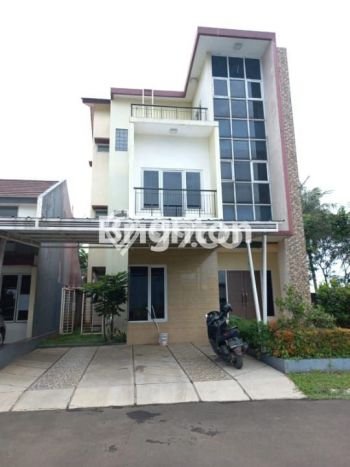 Rumah Mewah LB 350m2 Siap Huni Desain Elegan di Semplak, Bogor Rumah Mewah LB 350m2 Siap Huni Desain Elegan di Semplak, Bogor