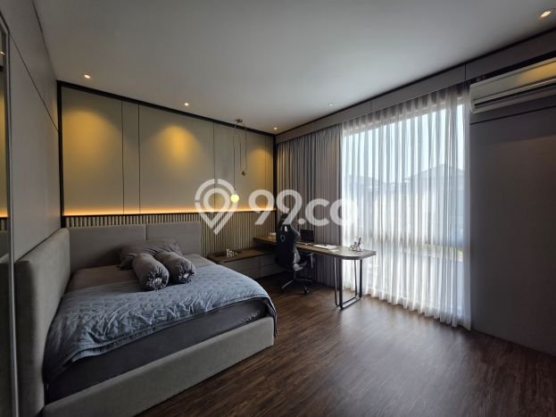 Hunian Elit LB 280m2 Siap Pakai Desain Elegan di BSD, Tangerang Hunian Elit LB 280m2 Siap Pakai Desain Elegan di BSD, Tangerang