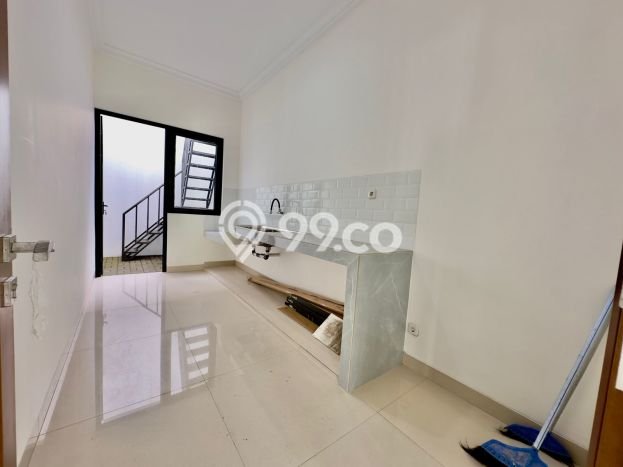 Rumah Elit Modern Siap Huni di BSD The Icon Tangerang Rumah Elit Modern Siap Huni di BSD The Icon Tangerang