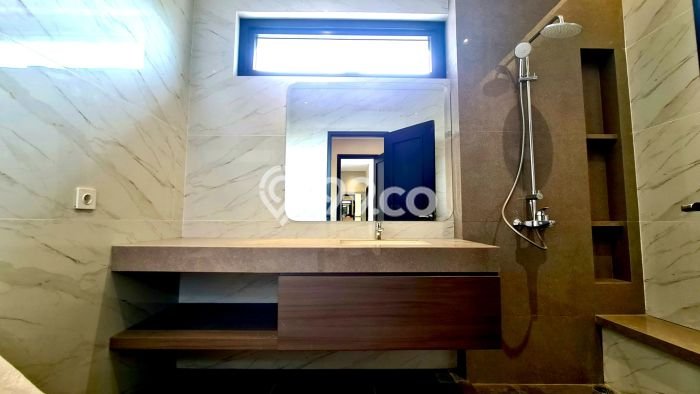 Rumah Elit Modern Siap Huni di BSD Foresta Tangerang Rumah Elit Modern Siap Huni di BSD Foresta Tangerang