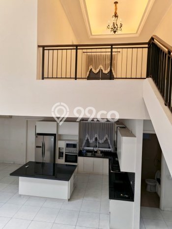 Ready to Use! Luxury House LT 625m2 Desain Elegan di BSD Foresta Ready to Use! Luxury House LT 625m2 Desain Elegan di BSD Foresta