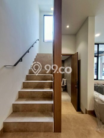 RECOMMENDED! Rumah di , 3 KT, Lokasi Strategis, Luas 84m2m² Bangunan 137m2m² RECOMMENDED! Rumah di , 3 KT, Lokasi Strategis, Luas 84m2m² Bangunan 137m2m²