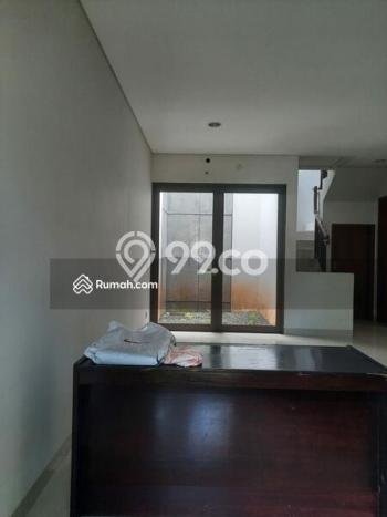 Rumah Asri area BSD Green Wich, 3 KT, LT 112m² LB 133m² Rumah Asri area BSD Green Wich, 3 KT, LT 112m² LB 133m²