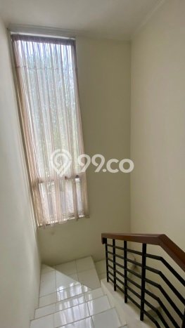 Rumah sewa siap huni 3 Kamar Tidur di BSD The Icon, Tangerang Rumah sewa siap huni 3 Kamar Tidur di BSD The Icon, Tangerang