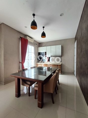 Rumah Sewa Tangerang LT 300m2 LB 260m2 Kawasan BSD De Park Rumah Sewa Tangerang LT 300m2 LB 260m2 Kawasan BSD De Park