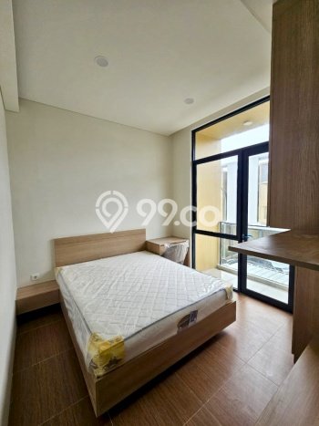 Dijual Hunian Rumah Terawat 3 KT di BSD, Tangerang Dijual Hunian Rumah Terawat 3 KT di BSD, Tangerang
