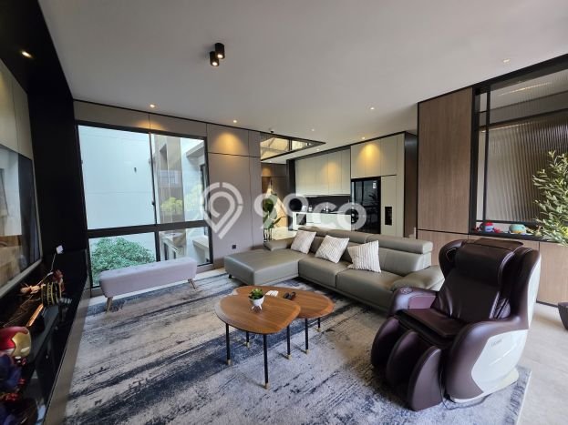 Hunian Elit LB 280m2 Siap Pakai Desain Elegan di BSD, Tangerang Hunian Elit LB 280m2 Siap Pakai Desain Elegan di BSD, Tangerang