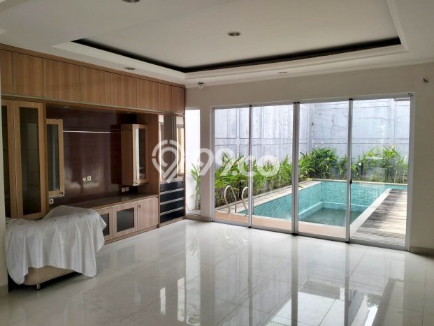 Jual Rumah Luas Megah Dengan View Eksklusif di BSD Green Wich, Tangerang Jual Rumah Luas Megah Dengan View Eksklusif di BSD Green Wich, Tangerang