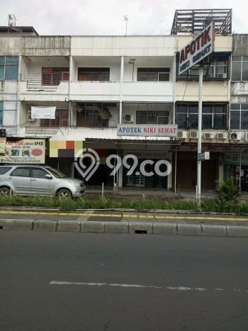 Ruko Dijual di Prime Area Jakarta Barat Luas 174m2 Ruko Dijual di Prime Area Jakarta Barat Luas 174m2