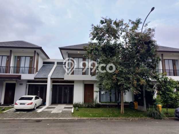 Hunian Mewah LB 200m2 Siap Pakai Desain Elegan di BSD City, Tangerang Hunian Mewah LB 200m2 Siap Pakai Desain Elegan di BSD City, Tangerang