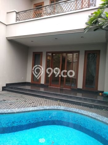 Sewa Rumah Strategis LT 650m2 / LB 780m2 di Pondok Indah, Jakarta Selatan Sewa Rumah Strategis LT 650m2 / LB 780m2 di Pondok Indah, Jakarta Selatan