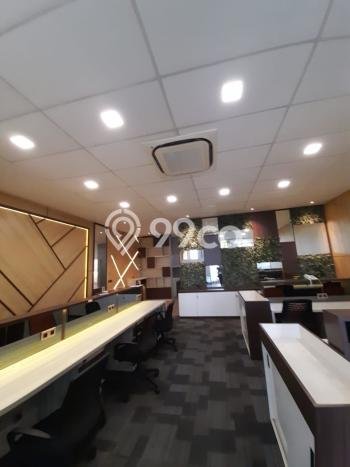 Ruko untuk Disewa di Pusat Tangerang Luas Bangunan 656m2 Ruko untuk Disewa di Pusat Tangerang Luas Bangunan 656m2