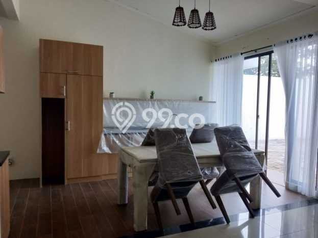 HARGA TERBAIK! Rumah area , 5 KT, Area Asri, LT 220m2m² LB 200m2m² HARGA TERBAIK! Rumah area , 5 KT, Area Asri, LT 220m2m² LB 200m2m²