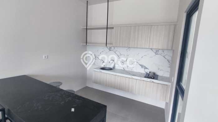 Rumah Minimalis 3 KT di BSD Tangerang Full Furnished Rumah Minimalis 3 KT di BSD Tangerang Full Furnished