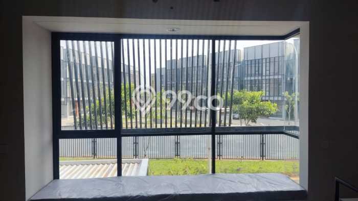 Rumah Minimalis 3 KT di BSD Tangerang Full Furnished Rumah Minimalis 3 KT di BSD Tangerang Full Furnished