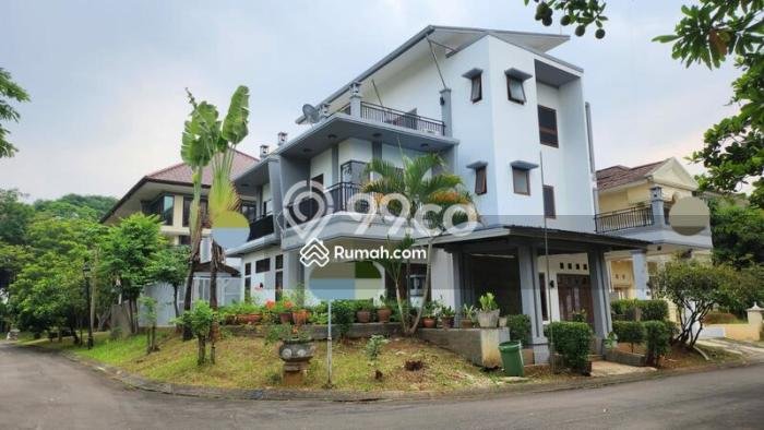 Dijual Rumah Mewah Megah Dengan View Eksklusif di BSD, Tangerang Dijual Rumah Mewah Megah Dengan View Eksklusif di BSD, Tangerang