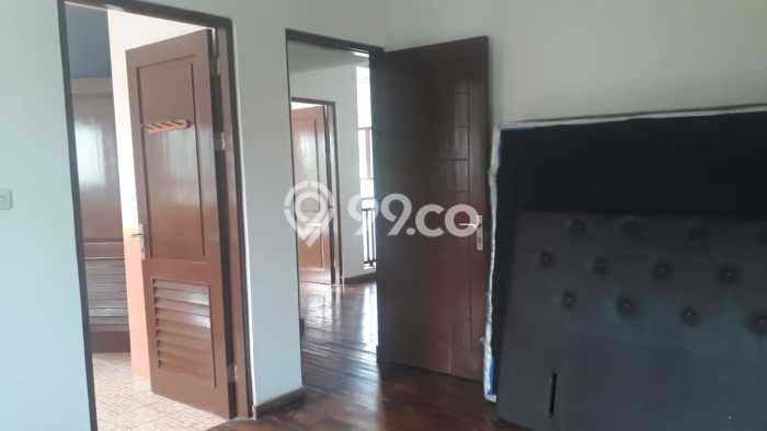 Dijual Rumah Mewah Megah Dengan View Eksklusif di BSD, Tangerang Dijual Rumah Mewah Megah Dengan View Eksklusif di BSD, Tangerang