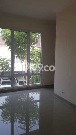 Jual Rumah Eksklusif 3 KT di Gading Serpong, Tangerang Jual Rumah Eksklusif 3 KT di Gading Serpong, Tangerang