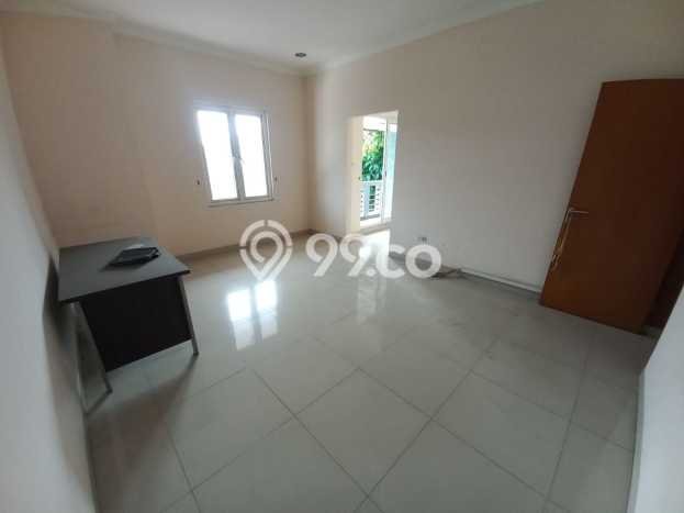 Rumah Elit Modern Tanpa Renovasi di BSD Tangerang Rumah Elit Modern Tanpa Renovasi di BSD Tangerang