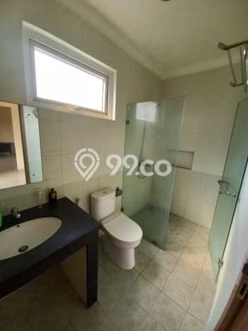 Rumah Elit Modern Tanpa Renovasi di BSD Tangerang Rumah Elit Modern Tanpa Renovasi di BSD Tangerang