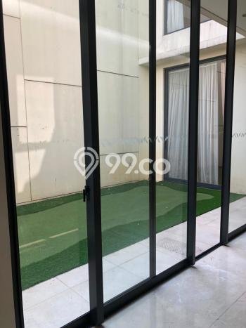 Rumah Elit LB 242m2 Siap Pakai Desain Elegan di BSD, Tangerang Rumah Elit LB 242m2 Siap Pakai Desain Elegan di BSD, Tangerang