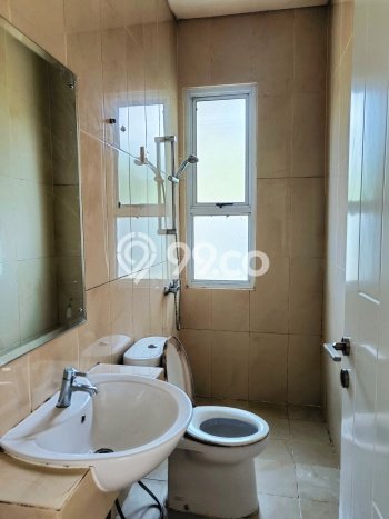 Rumah Modern 3 KT di BSD Tangerang Unfurnished Rumah Modern 3 KT di BSD Tangerang Unfurnished