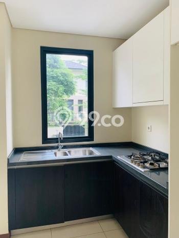Rumah Luxury Modern Tanpa Renovasi di BSD Tangerang Rumah Luxury Modern Tanpa Renovasi di BSD Tangerang