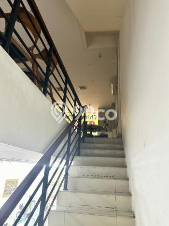 Ruko untuk Disewa di Pusat Tangerang Luas Bangunan 188m2 Ruko untuk Disewa di Pusat Tangerang Luas Bangunan 188m2