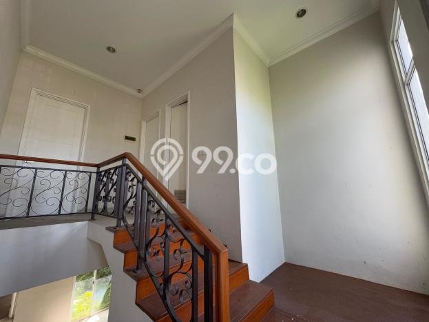 Rumah Luxury Modern Siap Huni di BSD Tangerang Rumah Luxury Modern Siap Huni di BSD Tangerang