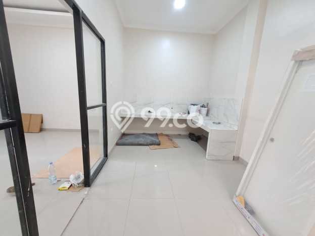 Rumah Luas Asri 4 KT Siap Huni di Serpong Villa Melati Mas Tangerang Selatan Rumah Luas Asri 4 KT Siap Huni di Serpong Villa Melati Mas Tangerang Selatan