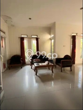 Disewakan! Rumah 5 Kamar Tidur &
3 Kamar Mandi di Sumurbandung, Bandung Disewakan! Rumah 5 Kamar Tidur &
3 Kamar Mandi di Sumurbandung, Bandung