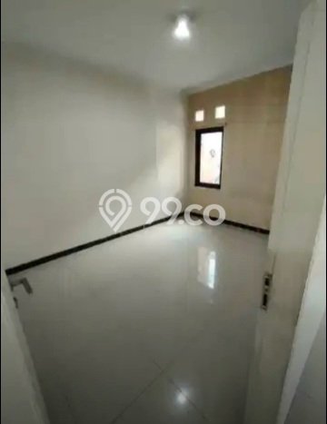 Jarang Ada! Rumah Sewa 2 Kamar Bagus Siap Huni Pajajaran Jarang Ada! Rumah Sewa 2 Kamar Bagus Siap Huni Pajajaran