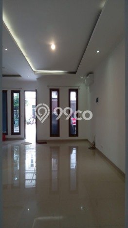 Dijual Hunian Rumah Terawat 5 KT di Bintaro, Tangerang Selatan Dijual Hunian Rumah Terawat 5 KT di Bintaro, Tangerang Selatan