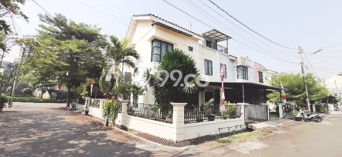 Rumah Minimalis 3 Kamar LT 136m2 di Bintaro Rumah Minimalis 3 Kamar LT 136m2 di Bintaro