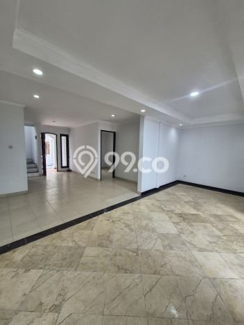 PROPERTI UNGGULAN! Rumah area Bintaro, 3 KM, Lingkungan Elite, LT 139m² Bangunan 150m² PROPERTI UNGGULAN! Rumah area Bintaro, 3 KM, Lingkungan Elite, LT 139m² Bangunan 150m²