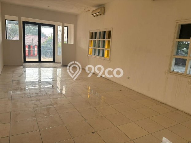 AREA BISNIS! Ruko di Kemang, Luas 112m², Jalan Strategis AREA BISNIS! Ruko di Kemang, Luas 112m², Jalan Strategis