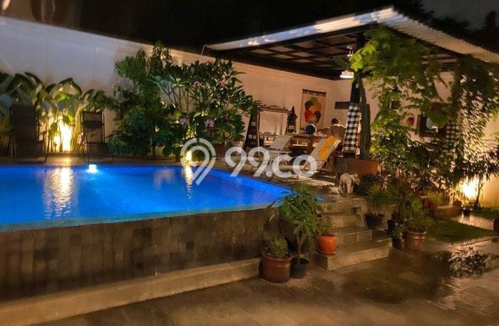 Hunian Mewah Siap Huni LT 700m2 di Jagakarsa, Jakarta Selatan Hunian Mewah Siap Huni LT 700m2 di Jagakarsa, Jakarta Selatan