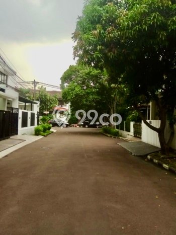 Rumah Luxury Modern Tanpa Renovasi di Bintaro Tangerang Selatan Rumah Luxury Modern Tanpa Renovasi di Bintaro Tangerang Selatan
